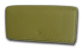 Zelená kožená peněženka